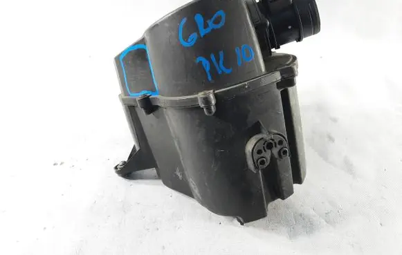 Seat Ibiza IV (6J,6P) Air filter box 6R0129601C