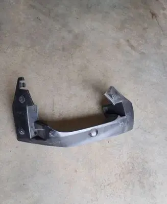 Dodge Durango Front bumper mounting bracket 68433296AA