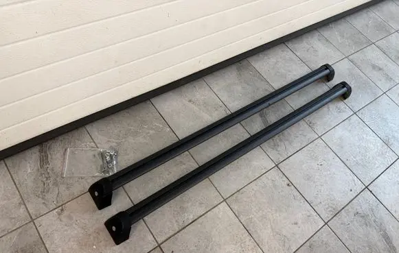 Ford Ranger Roof transverse bars on the 