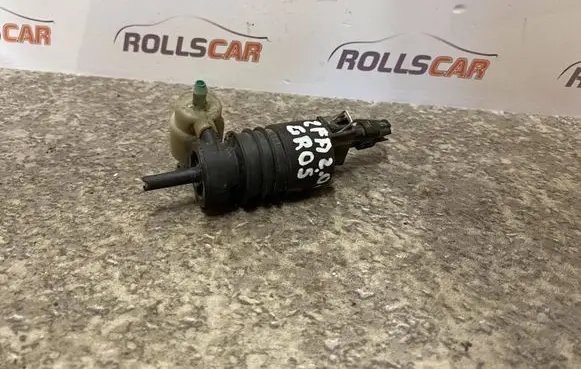 Opel Zafira A Windscreen/windshield washer pump
