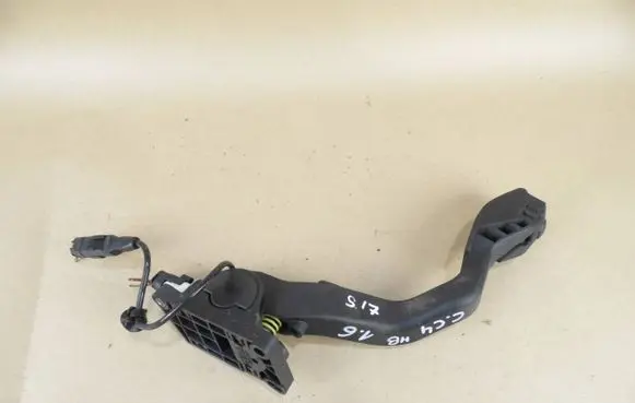 Citroen C4 I Accelerator throttle pedal 9650889180 05065D12 060131