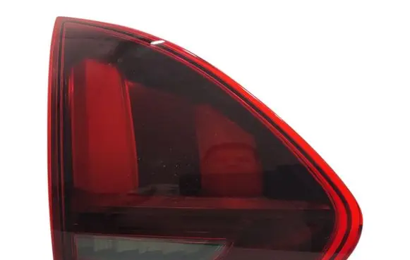 Peugeot Partner Rear/tail lights 9814758480