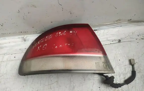 Mazda 626 Rear/tail lights
