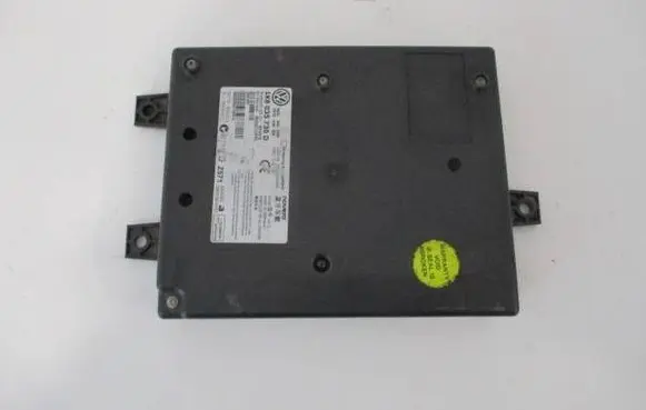 Volkswagen Tiguan Bluetooth control unit module 1K8035730D