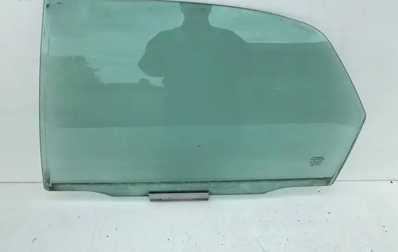 Volvo S80 Rear door window glass