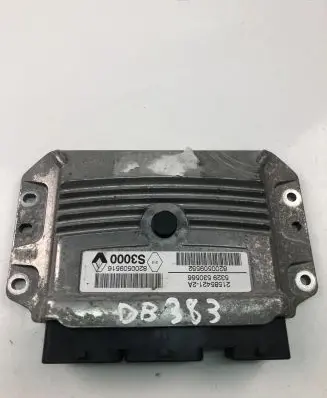 Renault Scenic I Engine control unit/module ECU 8200509552 8200509516