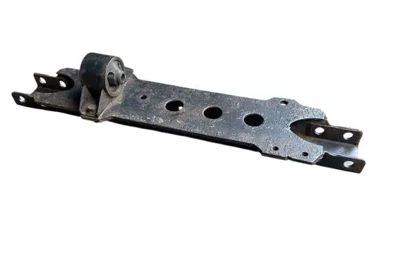 Mitsubishi L200 Bottom radiator support slam panel 