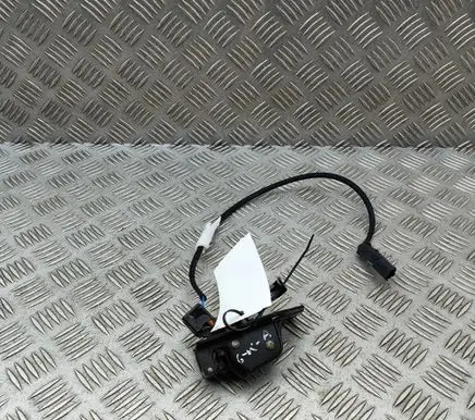 Opel Vivaro Rear door lock 9822398680