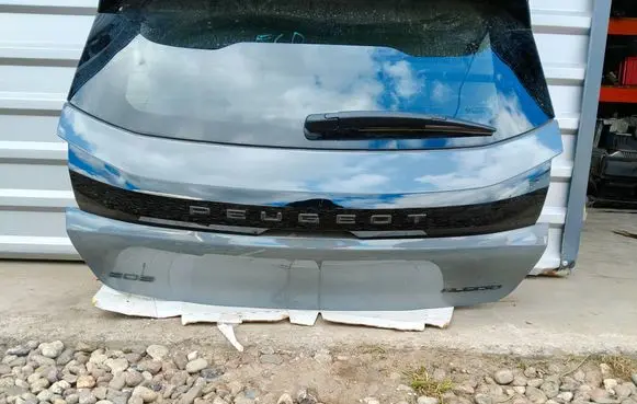 Peugeot 208 II Tailgate/trunk/boot lid 208ELD