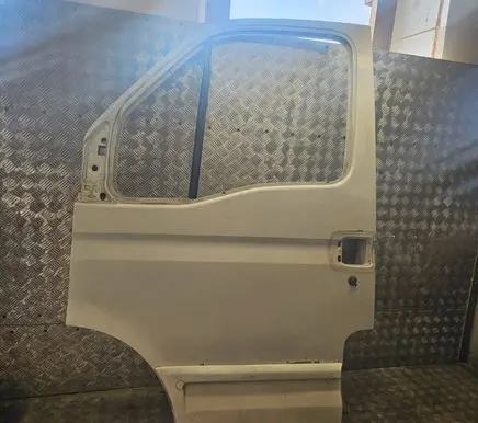 Door (2 Door Coupe)