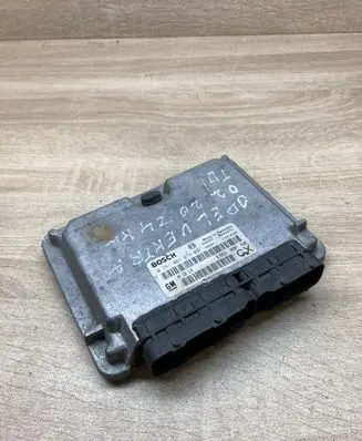 Opel Vectra B Engine control unit/module ECU 09136119 0281001874