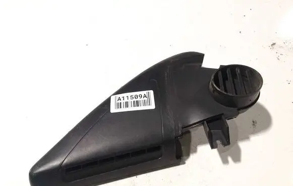 Skoda Octavia Mk2 (1Z) Other front door trim element 1Z0837973