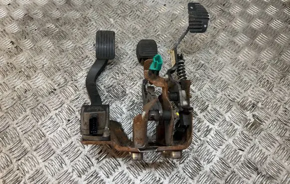 Peugeot Partner Pedal assembly 
