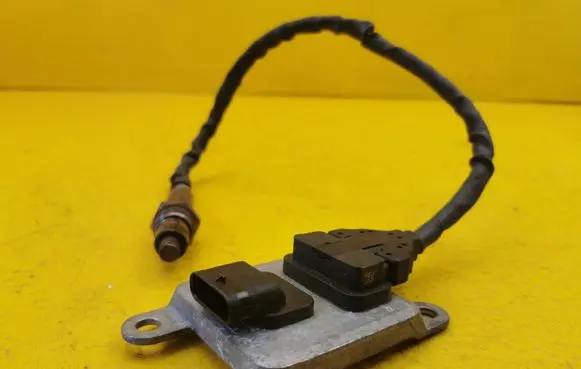 Mercedes-Benz Vito Viano W447 Lambda probe sensor A0009053403