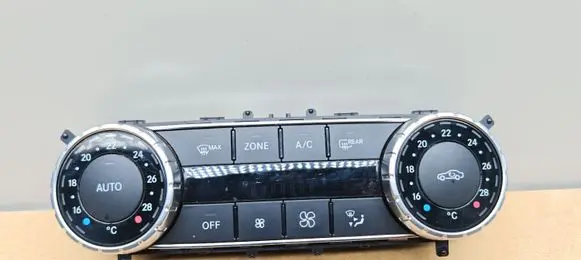 Mercedes-Benz C W204 Climate control unit A2049006608