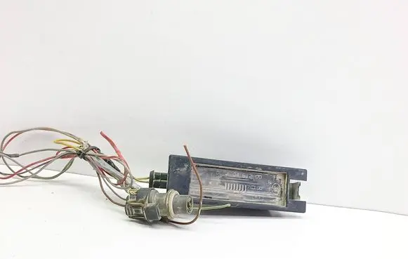 Opel Astra H Number plate light 0461200 E357581 13251936