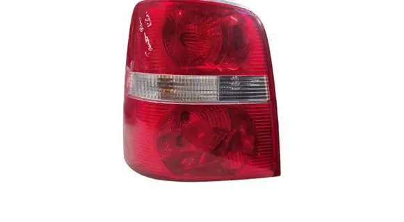 Volkswagen Touran I Rear/tail lights 1T0945257A 1T0943111