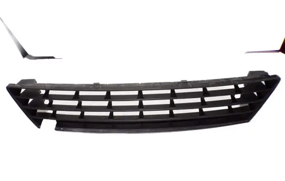Volkswagen Golf Plus Front bumper lower grill 5M0853677