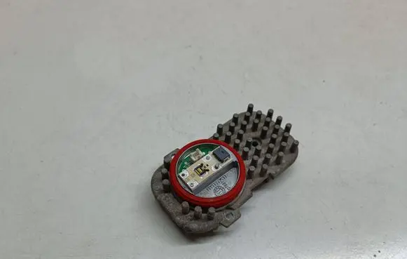 BMW X5 E70 LED ballast control module 707881