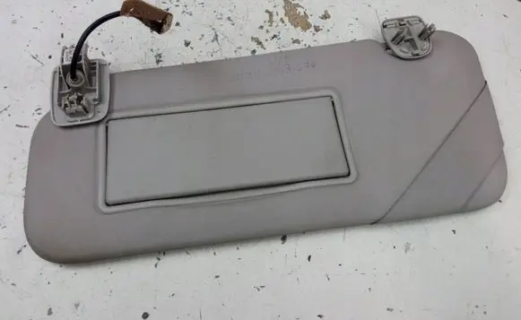 Sun visor clip/hook/bracket