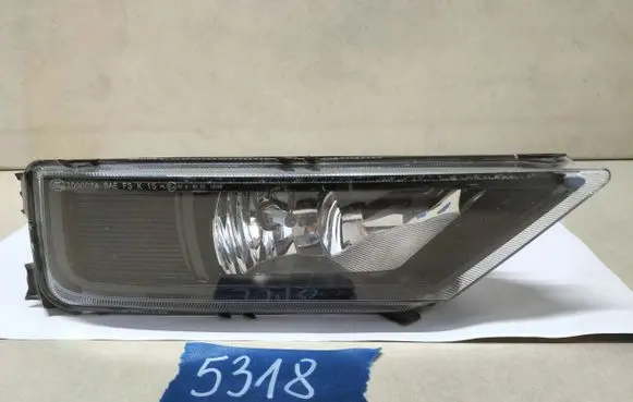 Volkswagen Tiguan Front fog light 5NA941700B