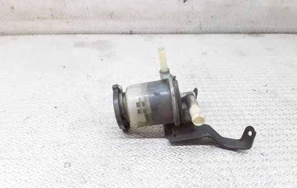 Toyota Corolla Verso E121 Power steering fluid tank/reservoir