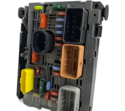 Citroen Berlingo Fuse box set 9675878480 R05