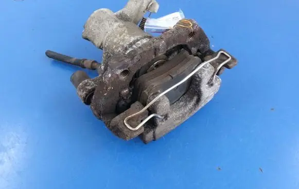 Opel Vectra C Rear brake caliper