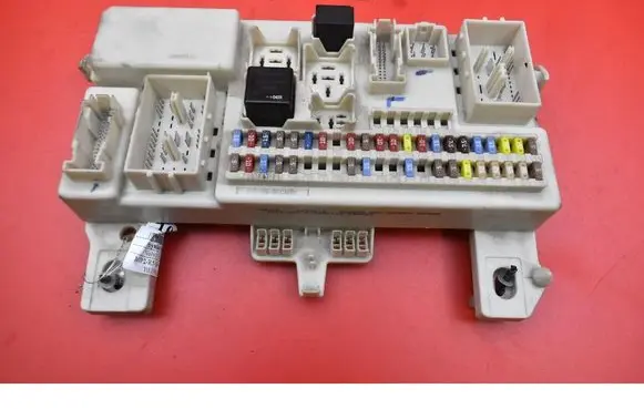 Volvo V50 Fuse box set 8690719