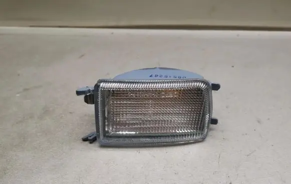 Volkswagen Golf III Front indicator light 084411606