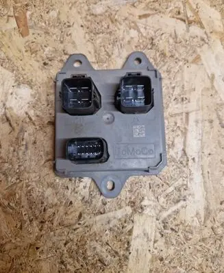 Ford Transit Custom Glow plug pre-heat relay GK2112B533AA A2C92701600 J38AC