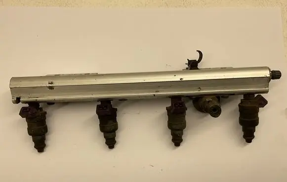 Volvo S40, V40 Fuel main line pipe 9186168