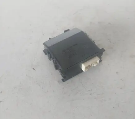 Lexus RX 450H Door central lock control unit/module 8597048040 0515004380