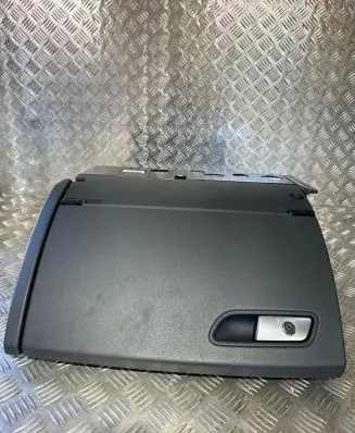 Audi A6 S6 C7 4G Glove box set 4G8857035