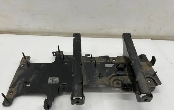 Opel Vivaro Other engine bay part 9841537880