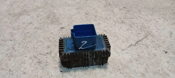 Opel Vectra C Glow plug pre-heat relay 55353011