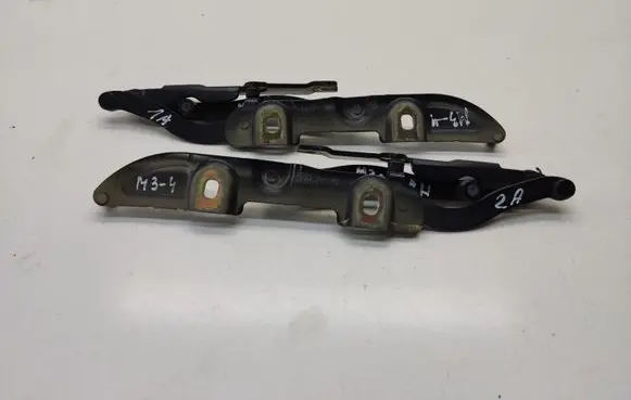 BMW M3 Tailgate/trunk/boot hinge 41628222716 41628222715 8222716