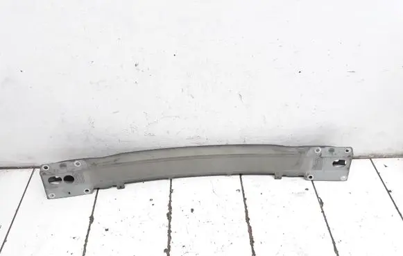 Volvo V70 Front bumper cross member 30791152