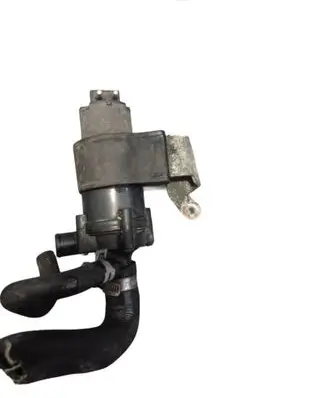 Mercedes-Benz E W210 Water pump A2108300414 0892020029