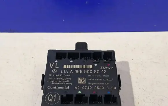 Mercedes-Benz GL X166 Door control unit/module A1669005012 A1669013801