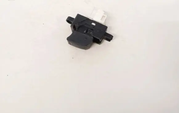 Nissan Primera Electric window control switch