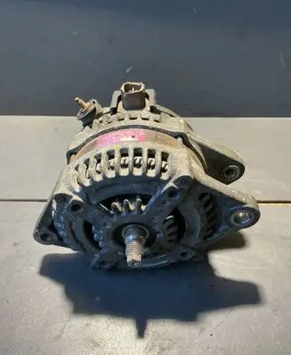 Toyota Corolla E120 E130 Generator/alternator 2706033071