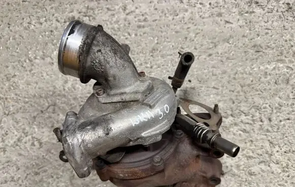 Jeep Grand Cherokee Turbo 35242171G 8230243 RCN034721