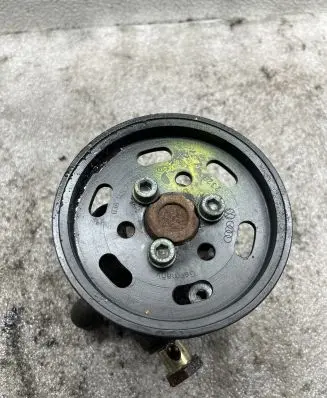 Volkswagen Sharan Power steering pump 038145255B