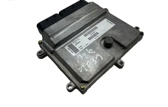 Volvo V50 Engine control unit/module P30650677
