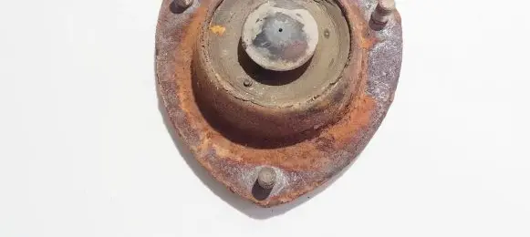 Mitsubishi Space Wagon Coil spring mount 