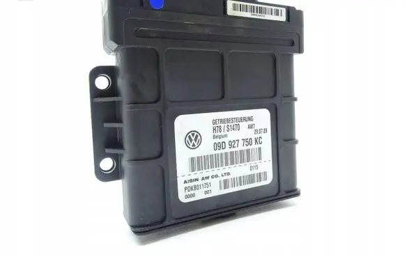 Audi Q7 4L Transfer box differential control unit 09D927750KC