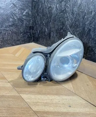 Mercedes-Benz E W211 Headlight/headlamp 