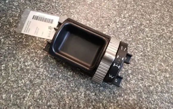 Porsche Cayenne (9PA) Differential lock switch 
