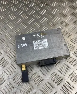 Volkswagen Touareg I Bluetooth control unit module 7L6035729F